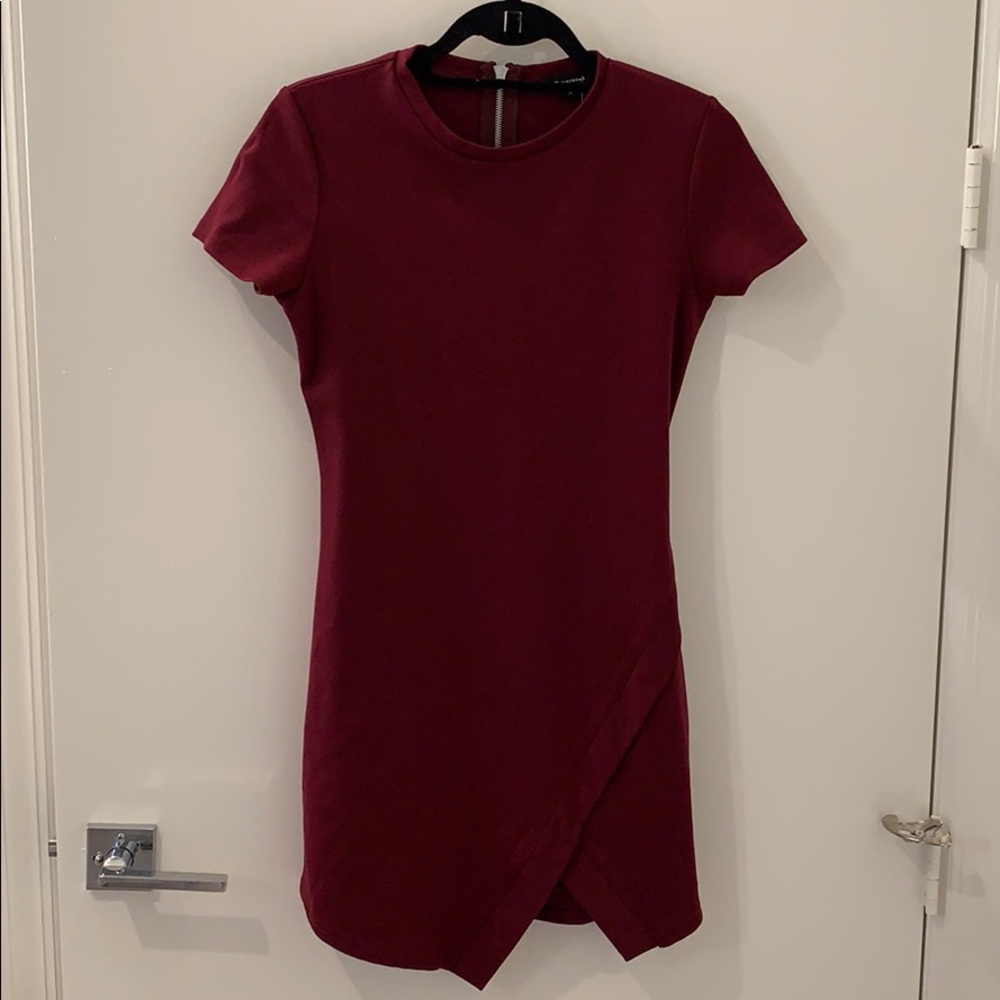 Maroon Dress - Size M (Never Worn)